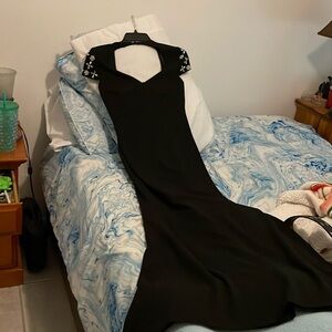 Ladies Calvin Klein gown.  Never worn.
